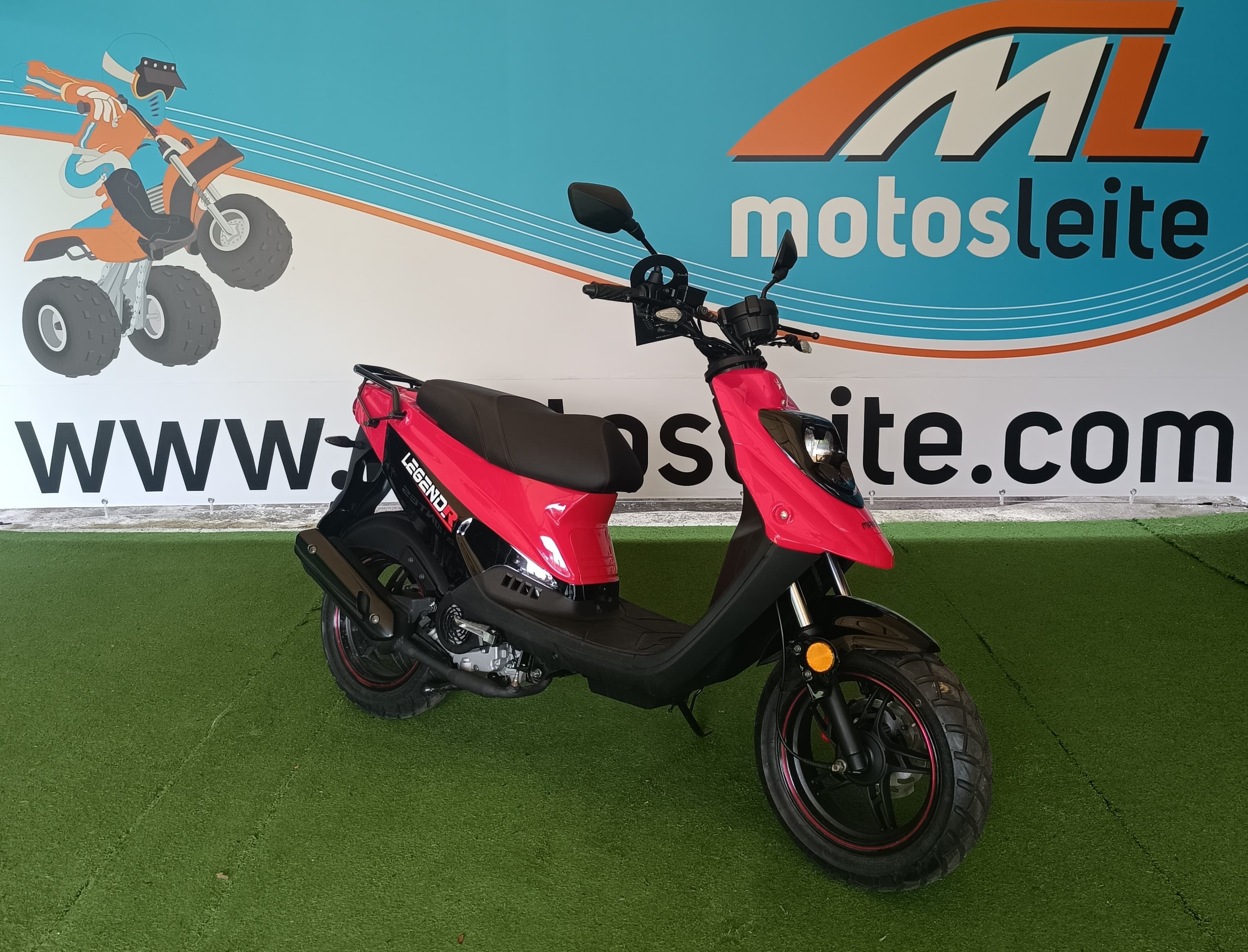 Mash Legend’R Naked 50cc