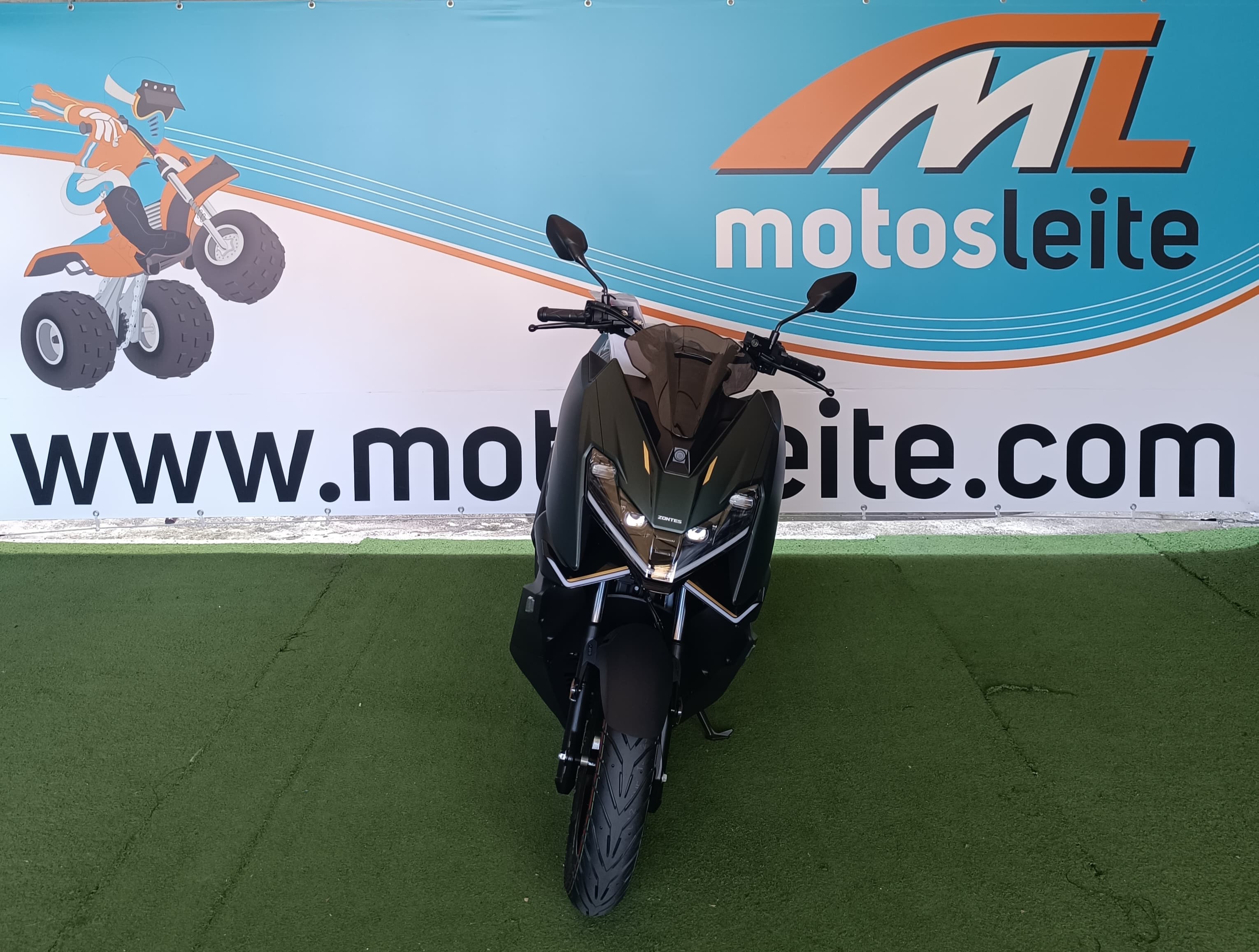 Motorcycle image